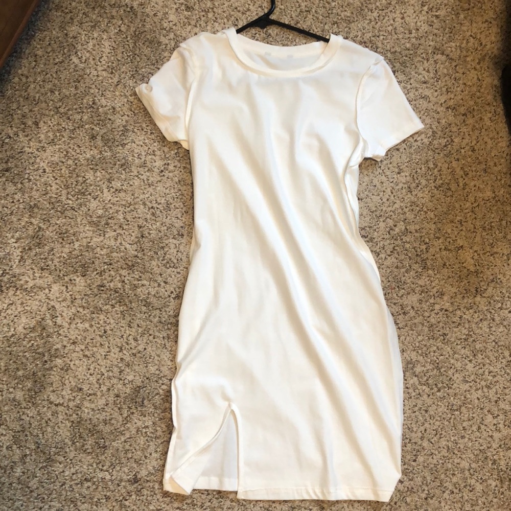 White tshirt dress